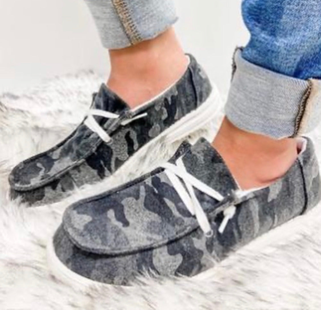 Very G Charcoal Gray Camo “Heather” Sneaker