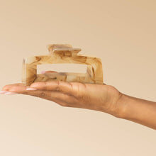 Load image into Gallery viewer, Recycled Plastic Jumbo Open Shape Claw Clip - Chocolate Marble