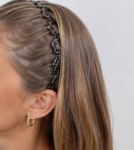 Load image into Gallery viewer, Leopard Zig-Zag Headband