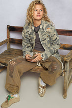 Load image into Gallery viewer, Hidden Agenda Camo Print Jacket