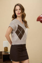 Load image into Gallery viewer, Autumn Argyle Sweater Vest