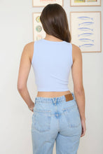 Load image into Gallery viewer, Seashell Graphic Sleeveless Crop Top