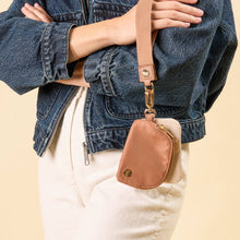 Load image into Gallery viewer, Dynamic Duo Pouch Wristlet-Beige