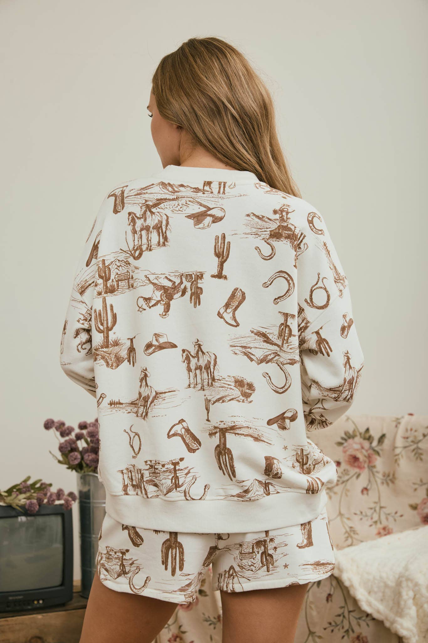 Western Print Crew Neck Knit Top