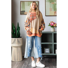 Load image into Gallery viewer, Oli &amp; Hali Patchwork Oversized Pullover Knit Top