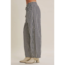 Load image into Gallery viewer, Easy Day Relaxed Gingham Cotton Barrel Leg Pants