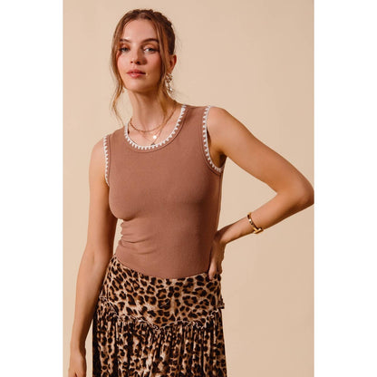 RIB SLEEVELESS TANK TOP EMBROIDERY DETAIL