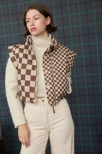 Load image into Gallery viewer, CHECKERED CROPPED PUFFER VEST