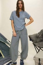 Load image into Gallery viewer, STRIPE DENIM PARACHUTE PANTS