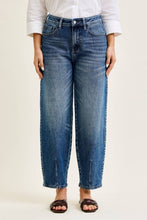 Load image into Gallery viewer, Weekend Plans Barrel Jeans