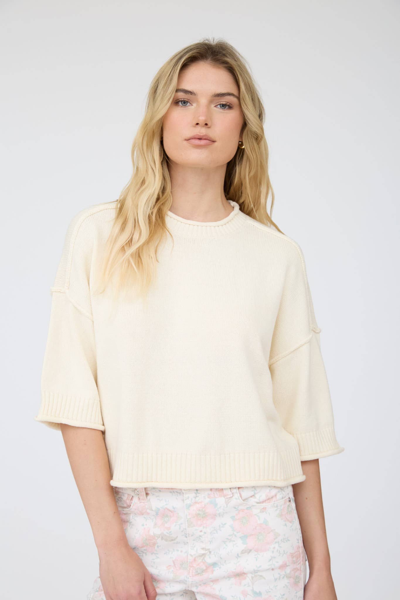 EXPOSED SEAM DROP SHOULDER SHORT SLEEVE PULLOVER