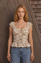 Load image into Gallery viewer, Caught My Eye Floral Top