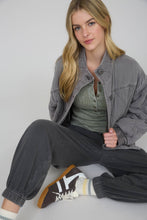 Load image into Gallery viewer, Morning Fog Mineral Washed Quilted Jacket