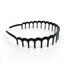 Load image into Gallery viewer, Black Polka Dot Zig-Zag Headband