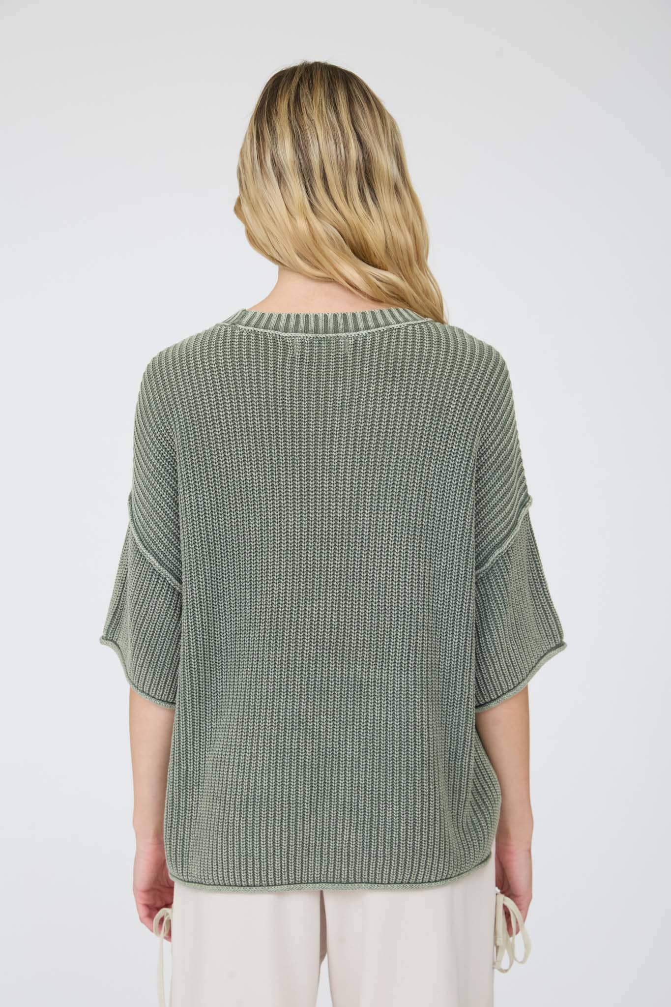 WASHED CREW NECK RAW EDGE SHORT SLEEVE SWEATER