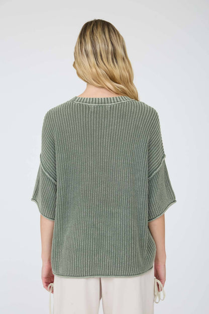 WASHED CREW NECK RAW EDGE SHORT SLEEVE SWEATER