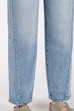 Load image into Gallery viewer, LM SIDE SEAM DETAILING HIGH RISE COMFORT BARREL JEANS
