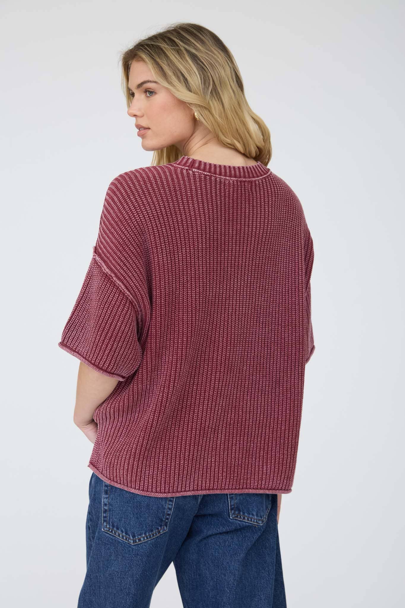 WASHED CREW NECK RAW EDGE SHORT SLEEVE SWEATER