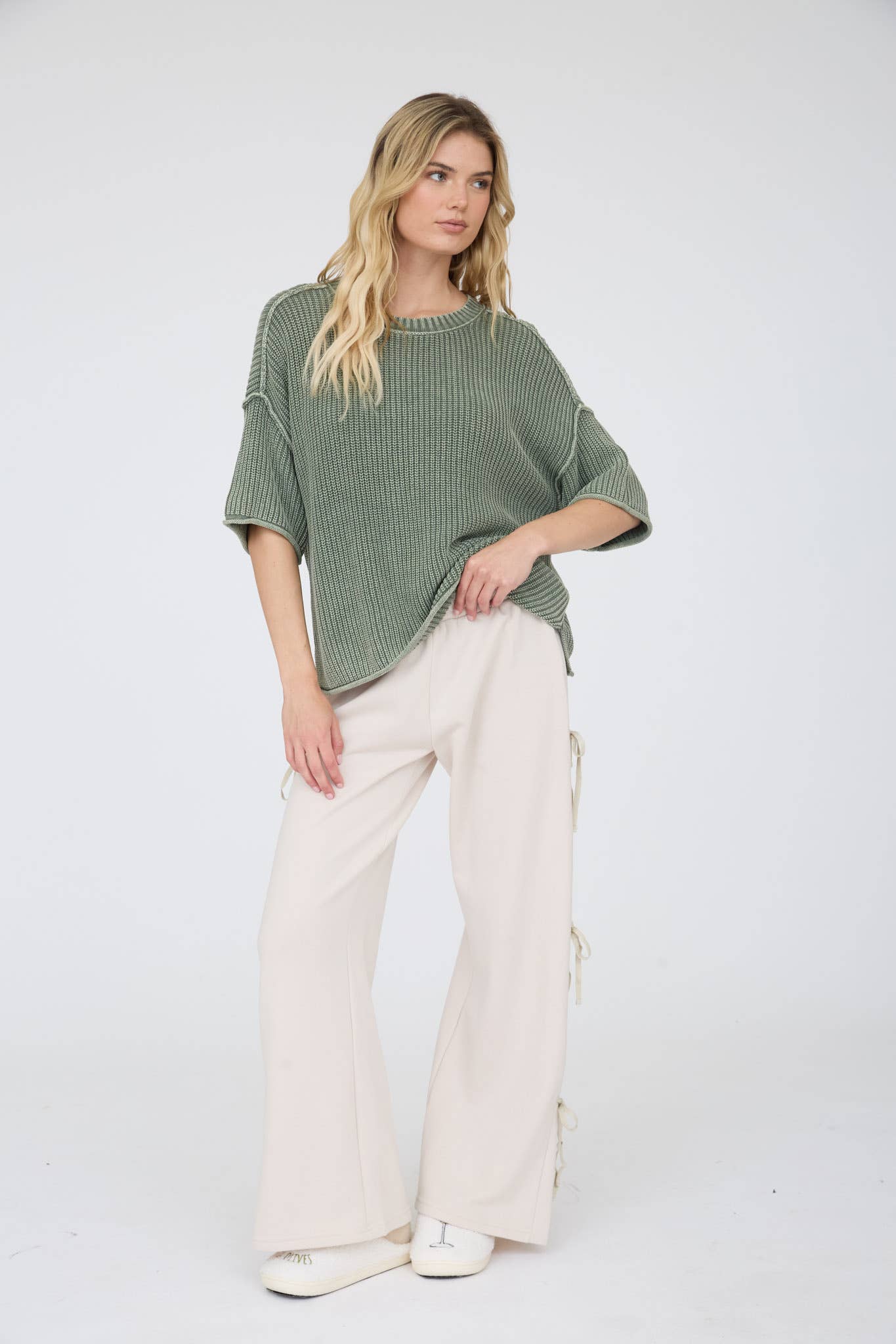 WASHED CREW NECK RAW EDGE SHORT SLEEVE SWEATER