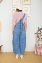 Load image into Gallery viewer, The Raw &amp; Relaxed Washed Crew Neck Sweater