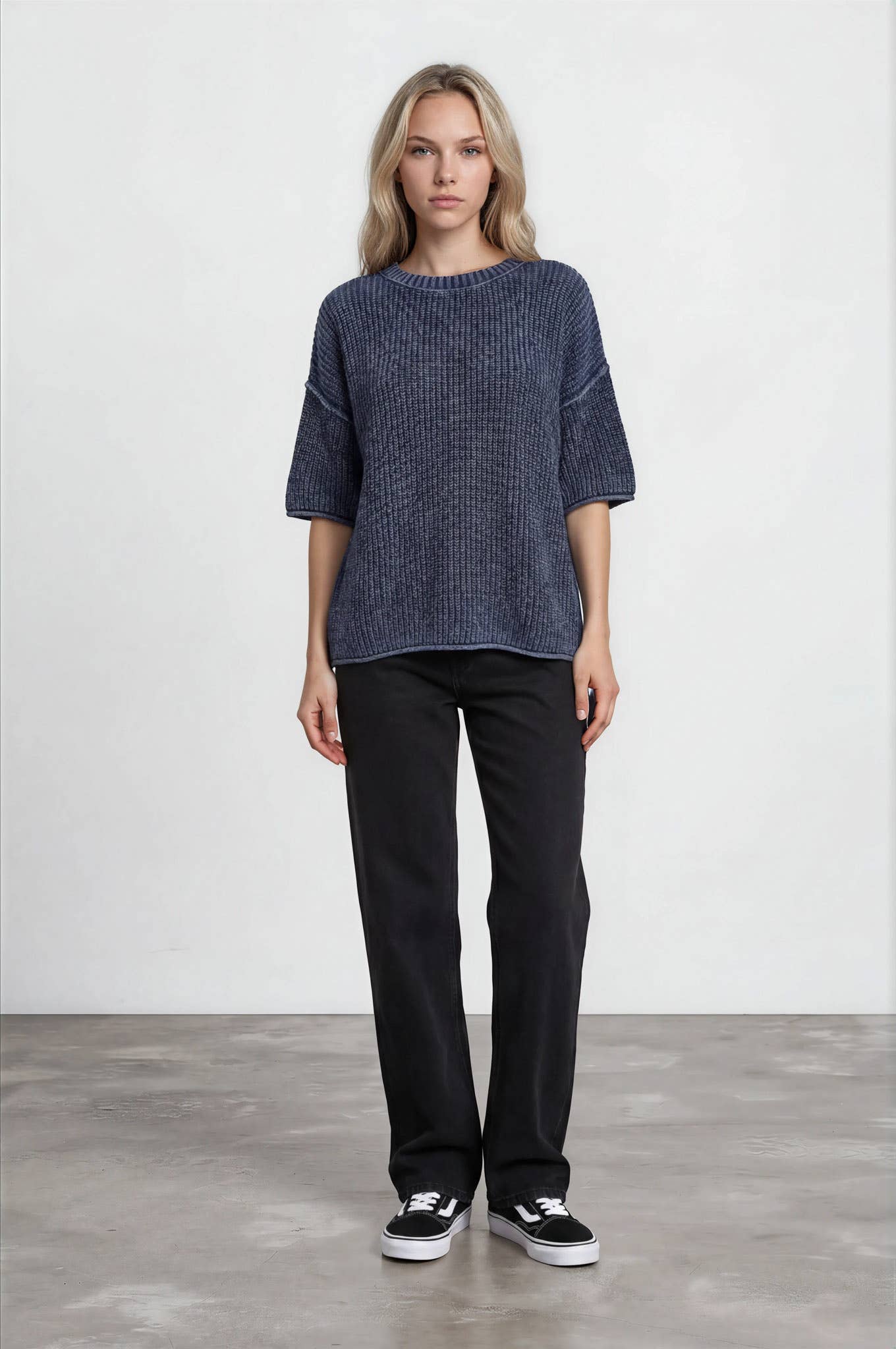 WASHED CREW NECK RAW EDGE SHORT SLEEVE SWEATER