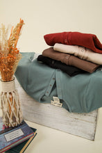 Load image into Gallery viewer, The Clean Slate Fitted Crop Henley Top