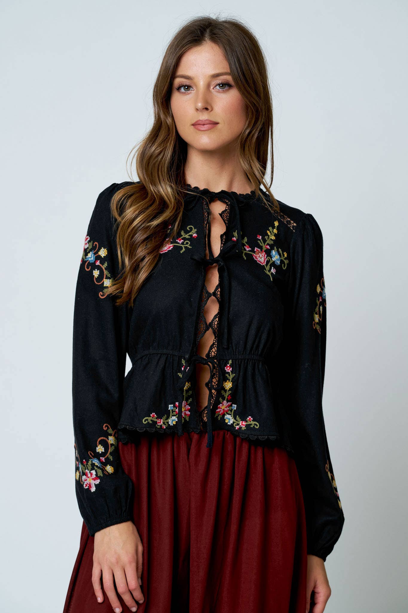 FLORAL EMBROIDERY CROCHET LACE TRIM FRONT TIE TOP