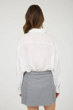 Load image into Gallery viewer, OVERSIZED BUTTON DOWN LONG SLEEVE SHIRT