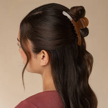 Load image into Gallery viewer, Recycled Plastic Large Arched Clip - Mocha
