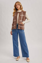 Load image into Gallery viewer, Cozy Cabin Knit Sweater Vest