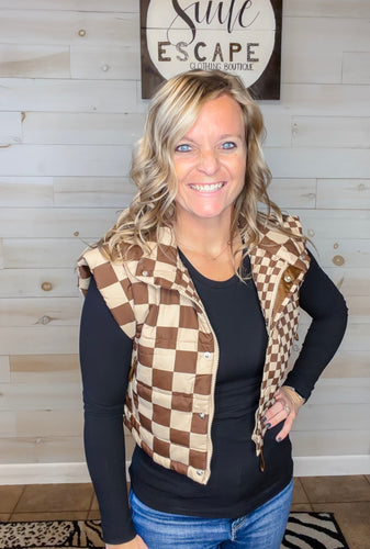 CHECKERED CROPPED PUFFER VEST