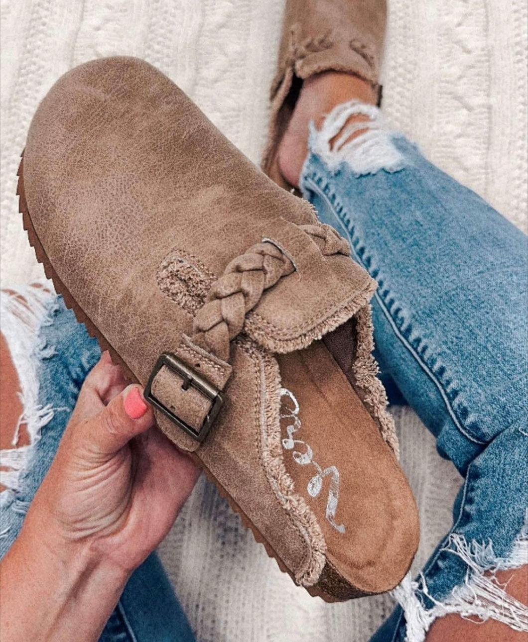 Iris 3 Very G Women's Slip on Braided Mule