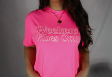 Load image into Gallery viewer, Weekend Vibes Only Comfort Colors Tee