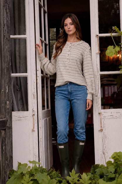 MULTICOLOR STRIPE YOKE DETAIL KNIT TOP