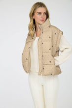 Load image into Gallery viewer, POLKA DOT &amp; BOW PATTERN PUFFER VEST