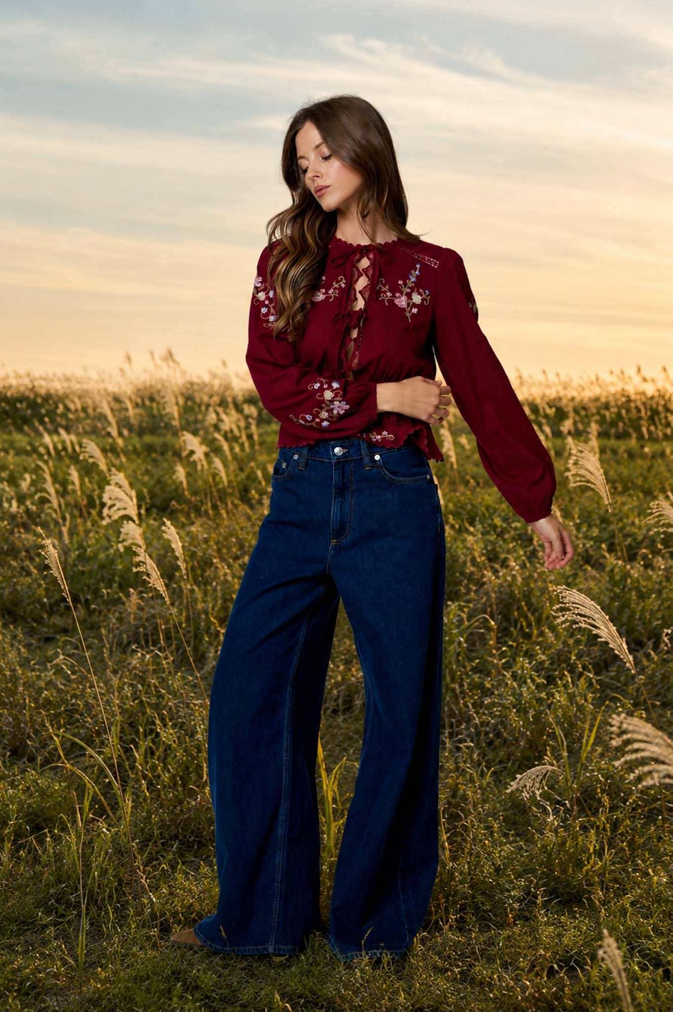 FLORAL EMBROIDERY CROCHET LACE TRIM FRONT TIE TOP