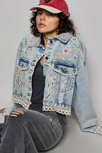 Load image into Gallery viewer, Wild Vine Floral Embroidery Denim Jacket