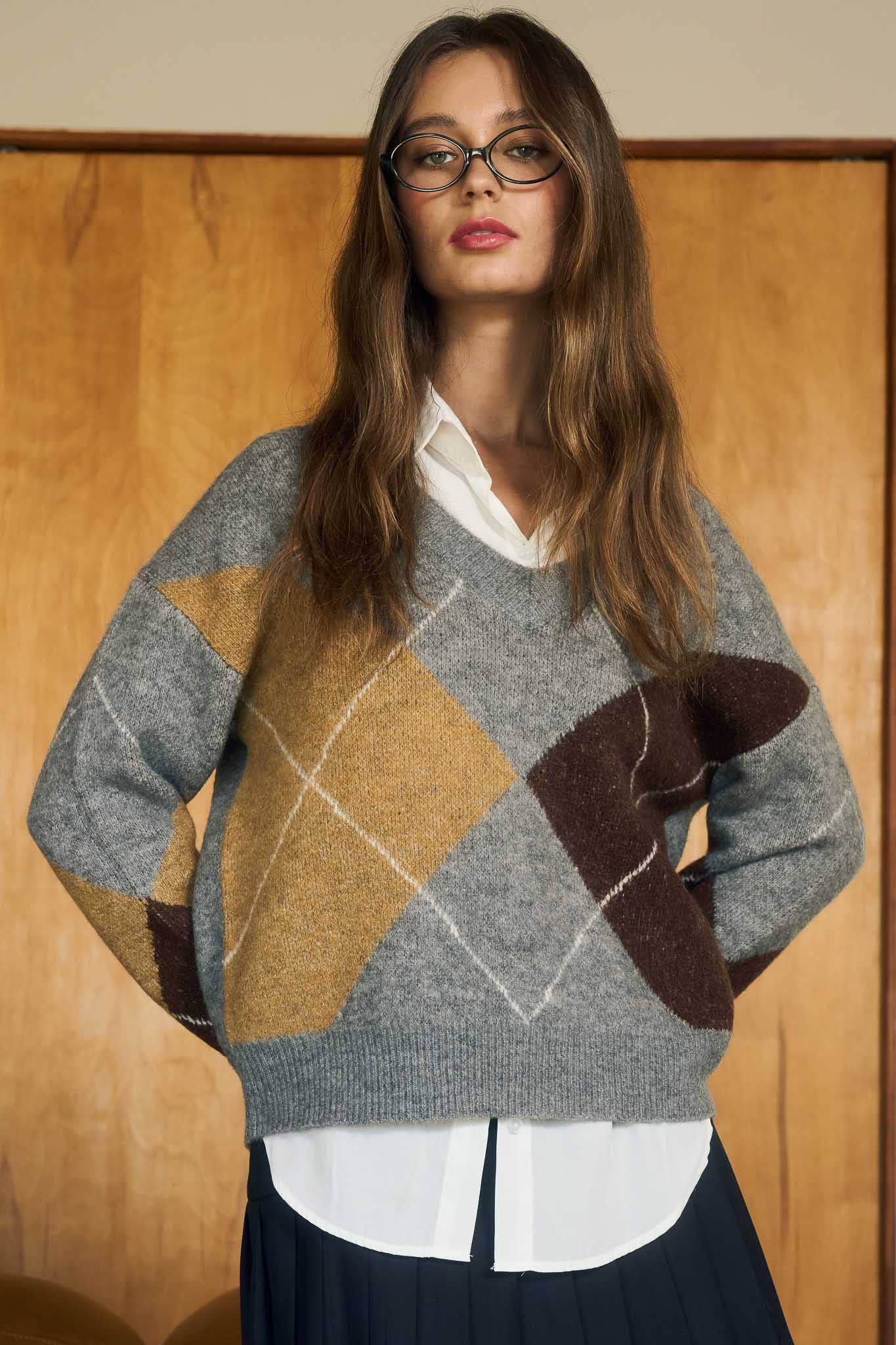 Campus Visits Argyle V Neck  Pullover Sweater