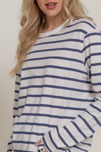 Load image into Gallery viewer, Long Sleeve Round Neck Neck Y/D Stripe Tee
