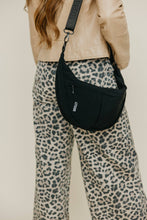 Load image into Gallery viewer, Onyx Crescent Bag