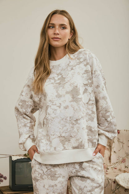 FLORAL WASH BOXY CREW KNIT TOP