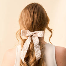 Load image into Gallery viewer, Flower Scallop Hair Bow