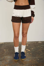 Load image into Gallery viewer, WIDE STRIPE ELASTIC WAIST KNIT SHORTS