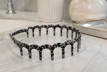 Load image into Gallery viewer, Leopard Zig-Zag Headband