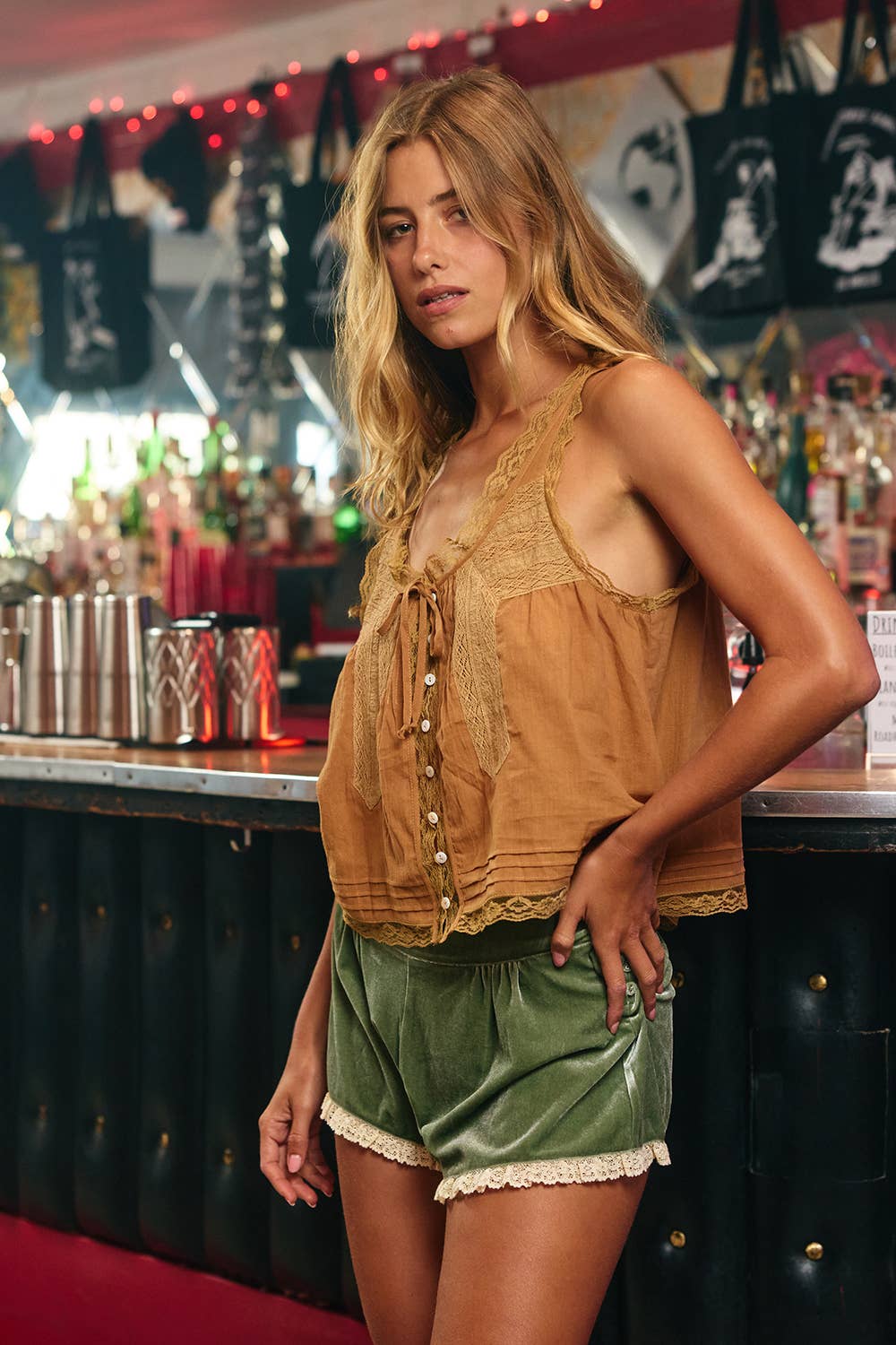 IT2442 | Bow Tie Front Lace Trimmed Tank Top: CAMEL / S-M-L (2-2-2)