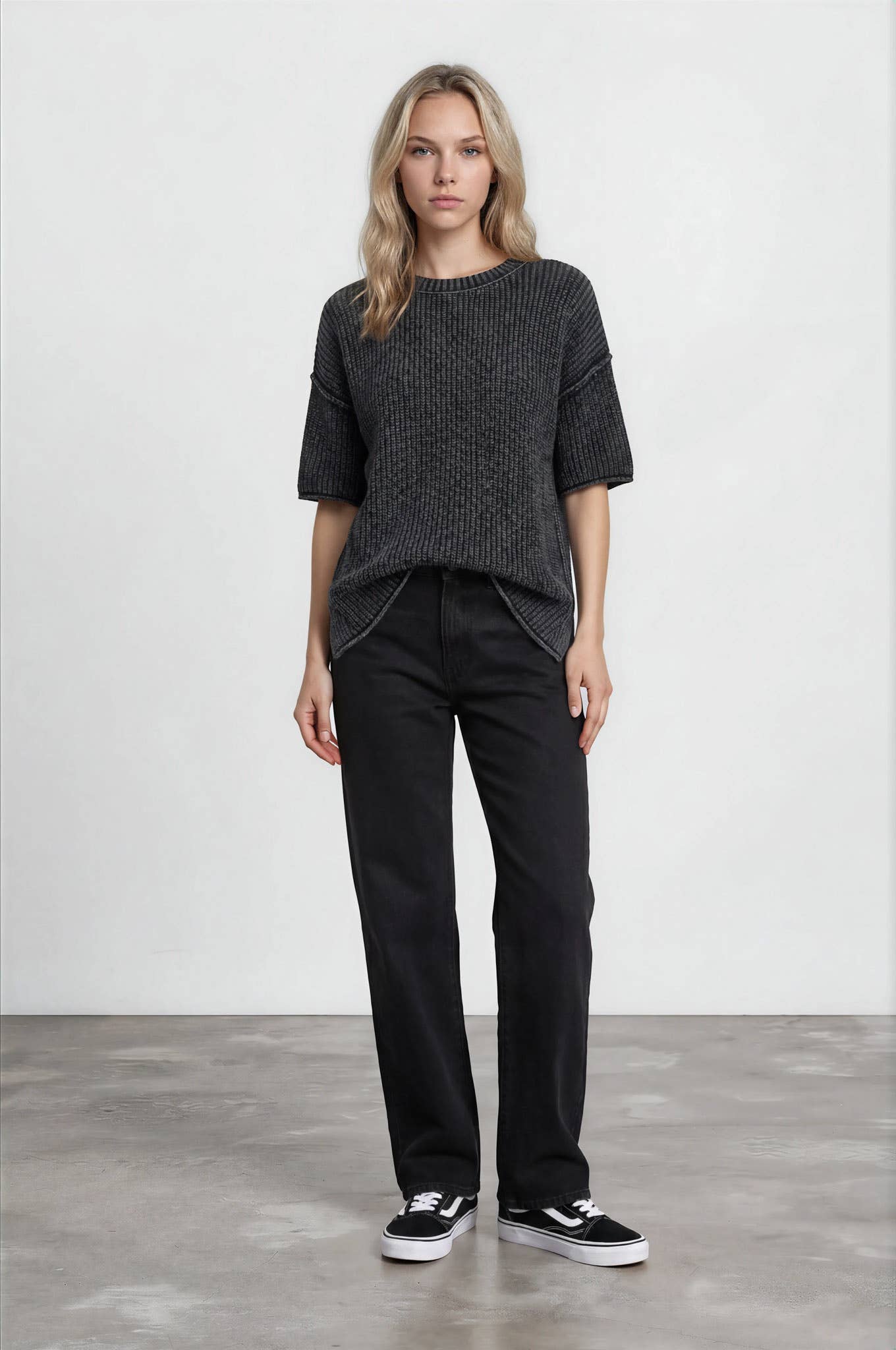 WASHED CREW NECK RAW EDGE SHORT SLEEVE SWEATER