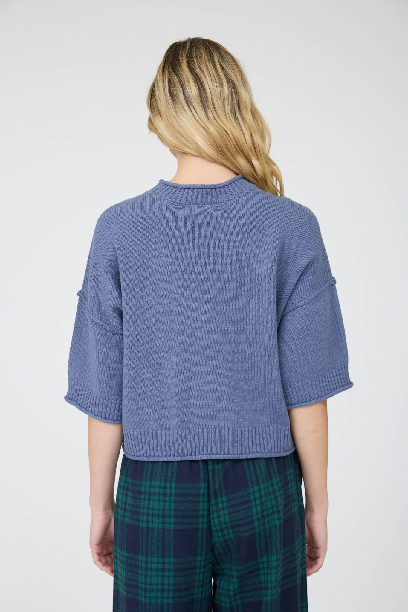 EXPOSED SEAM DROP SHOULDER SHORT SLEEVE PULLOVER