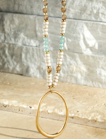 Metal Pendant Beaded Necklace
