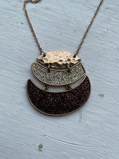 Gold Shimmer Necklace Set
