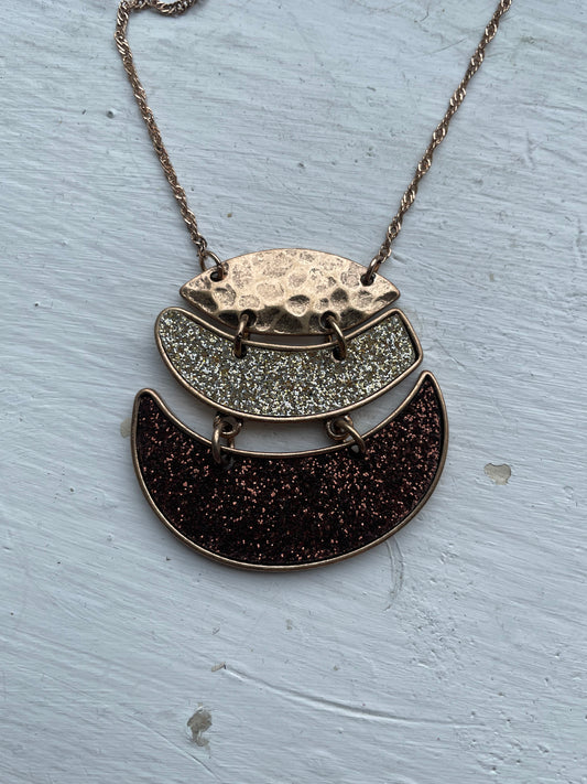 Gold Shimmer Necklace Set